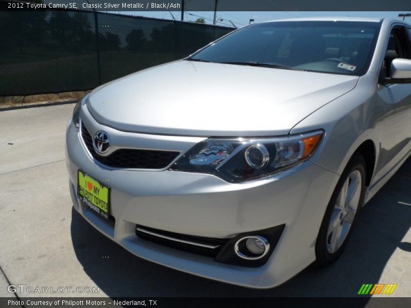 Classic Silver Metallic / Black/Ash 2012 Toyota Camry SE