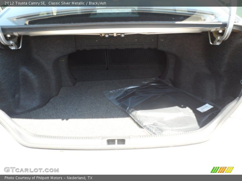 Classic Silver Metallic / Black/Ash 2012 Toyota Camry SE