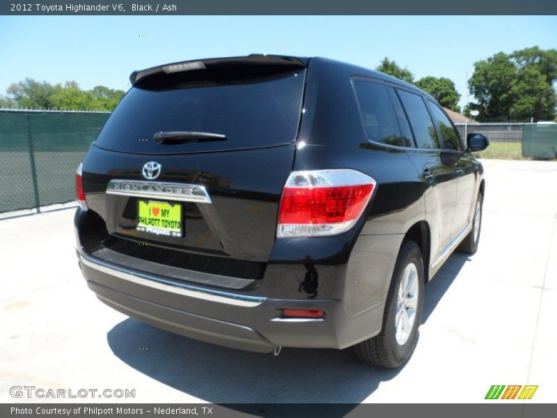 Black / Ash 2012 Toyota Highlander V6