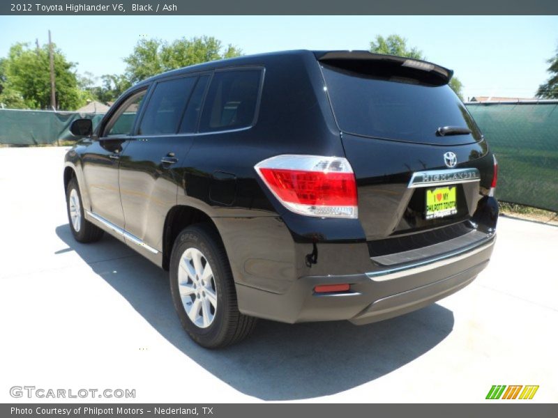 Black / Ash 2012 Toyota Highlander V6