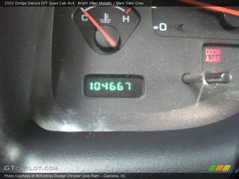 Bright Silver Metallic / Dark Slate Gray 2003 Dodge Dakota SXT Quad Cab 4x4