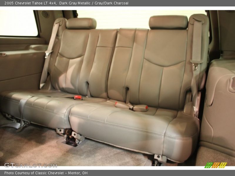 Dark Gray Metallic / Gray/Dark Charcoal 2005 Chevrolet Tahoe LT 4x4