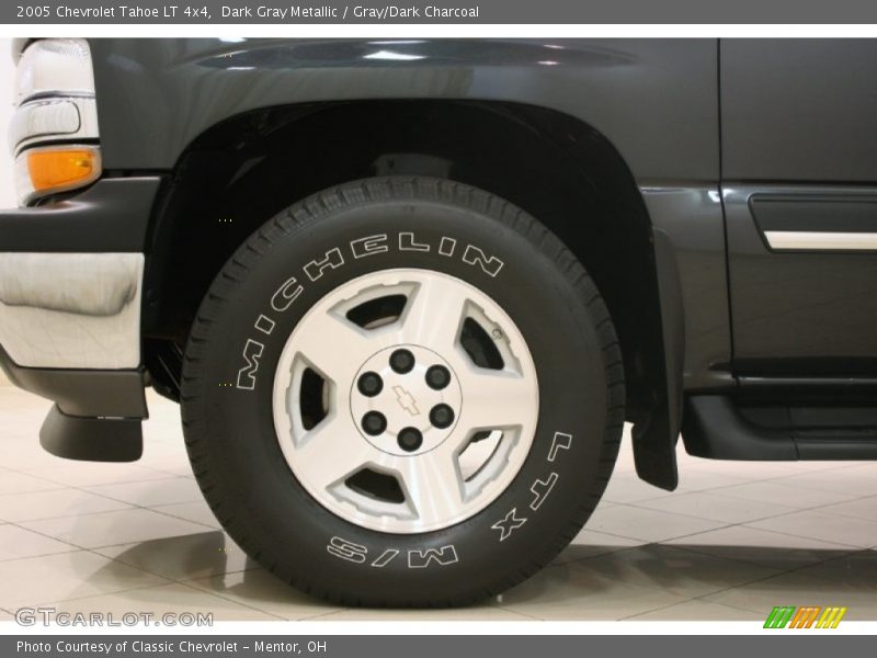 Dark Gray Metallic / Gray/Dark Charcoal 2005 Chevrolet Tahoe LT 4x4