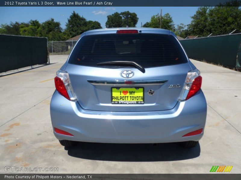 Wave Line Blue Pearl / Ash Gray 2012 Toyota Yaris L 3 Door