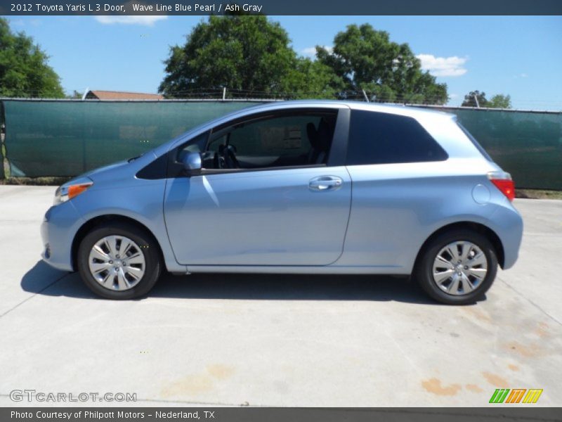 Wave Line Blue Pearl / Ash Gray 2012 Toyota Yaris L 3 Door