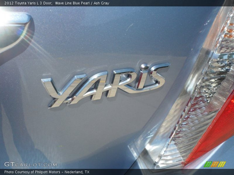 Wave Line Blue Pearl / Ash Gray 2012 Toyota Yaris L 3 Door