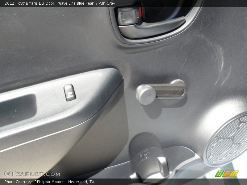 Wave Line Blue Pearl / Ash Gray 2012 Toyota Yaris L 3 Door
