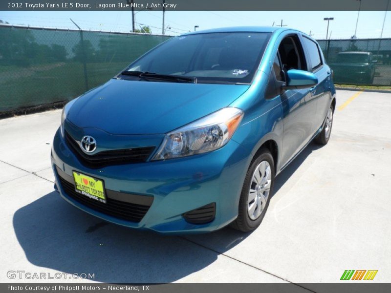 Lagoon Blue Mica / Ash Gray 2012 Toyota Yaris LE 5 Door