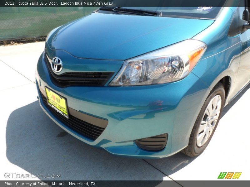 Lagoon Blue Mica / Ash Gray 2012 Toyota Yaris LE 5 Door