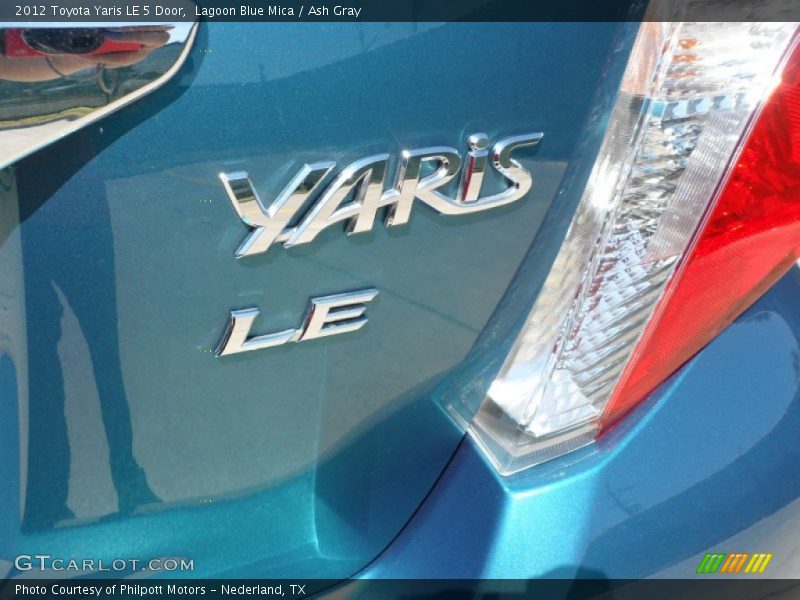 Lagoon Blue Mica / Ash Gray 2012 Toyota Yaris LE 5 Door