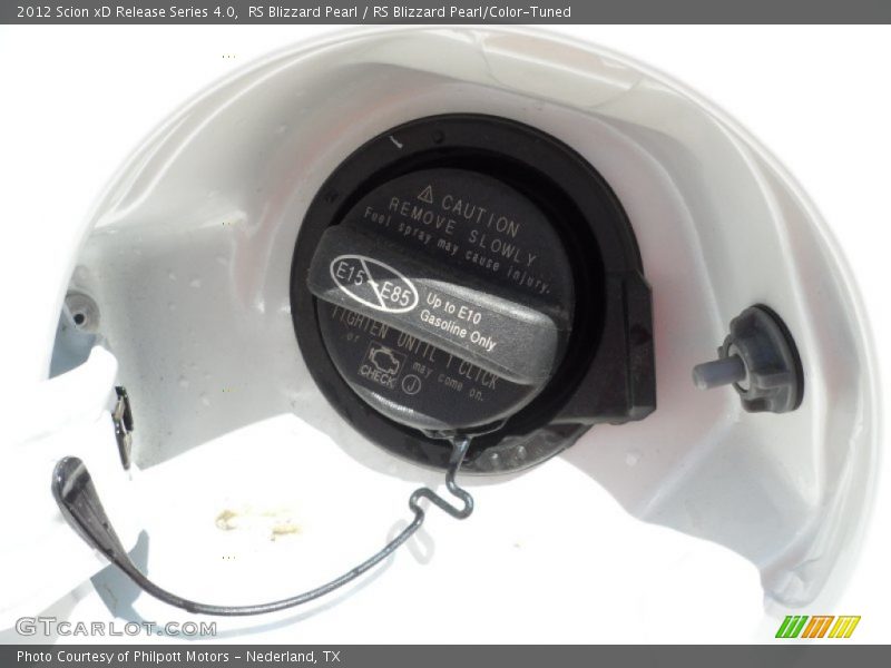 RS Blizzard Pearl / RS Blizzard Pearl/Color-Tuned 2012 Scion xD Release Series 4.0