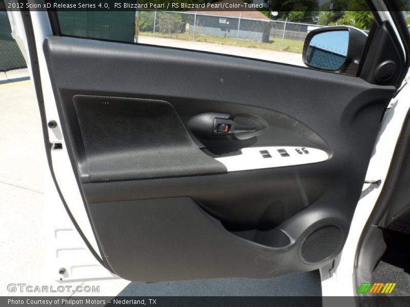 RS Blizzard Pearl / RS Blizzard Pearl/Color-Tuned 2012 Scion xD Release Series 4.0
