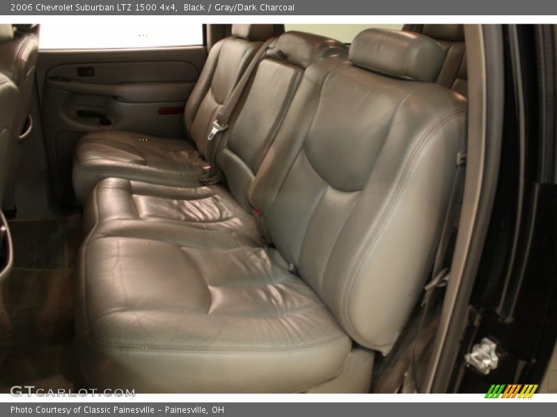  2006 Suburban LTZ 1500 4x4 Gray/Dark Charcoal Interior