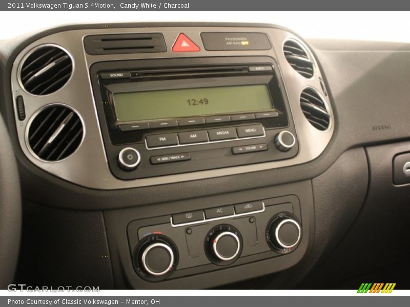 Candy White / Charcoal 2011 Volkswagen Tiguan S 4Motion