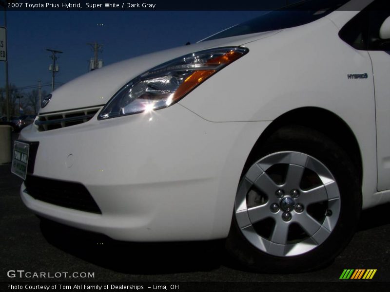 Super White / Dark Gray 2007 Toyota Prius Hybrid