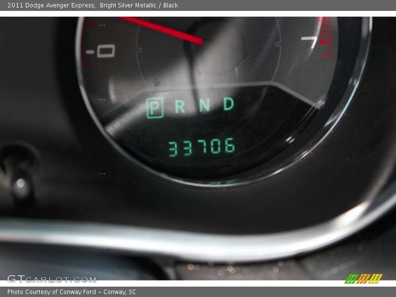 Bright Silver Metallic / Black 2011 Dodge Avenger Express