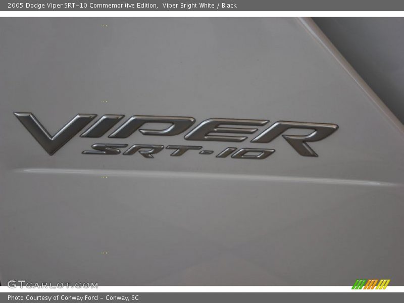  2005 Viper SRT-10 Commemoritive Edition Logo