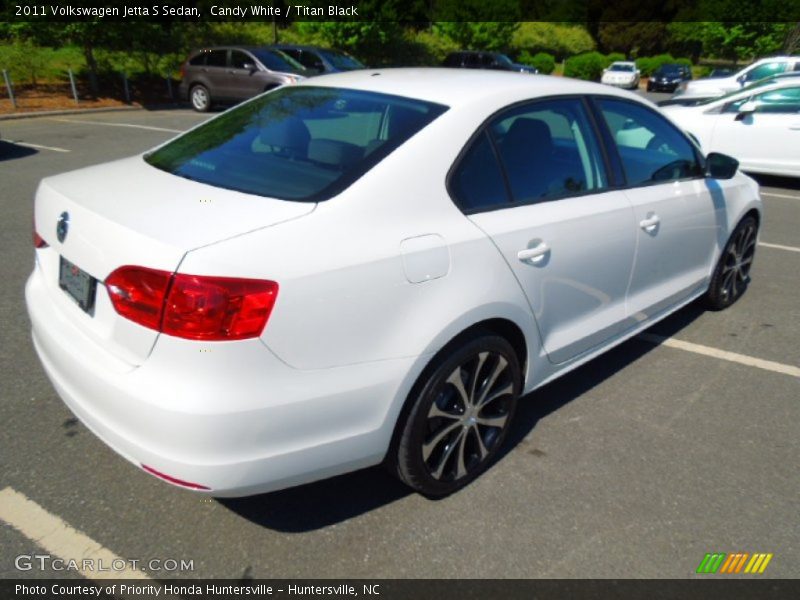 Candy White / Titan Black 2011 Volkswagen Jetta S Sedan