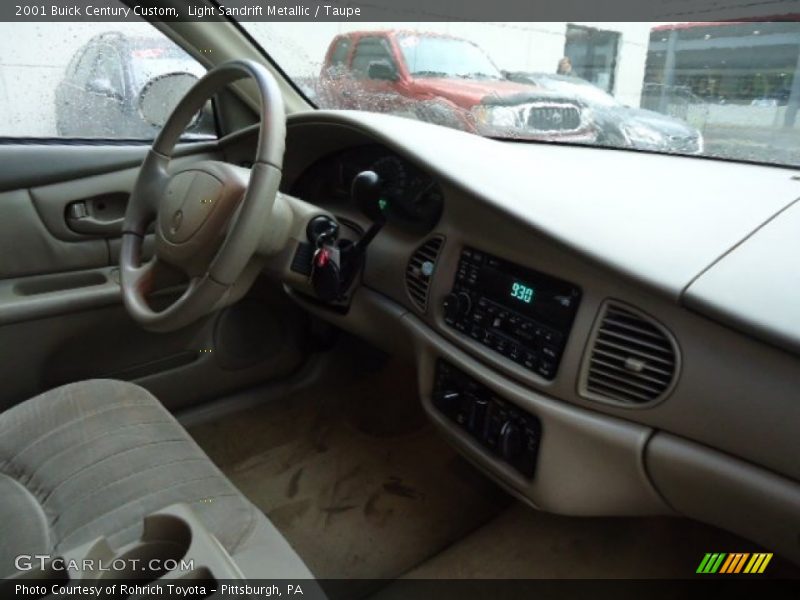 Light Sandrift Metallic / Taupe 2001 Buick Century Custom