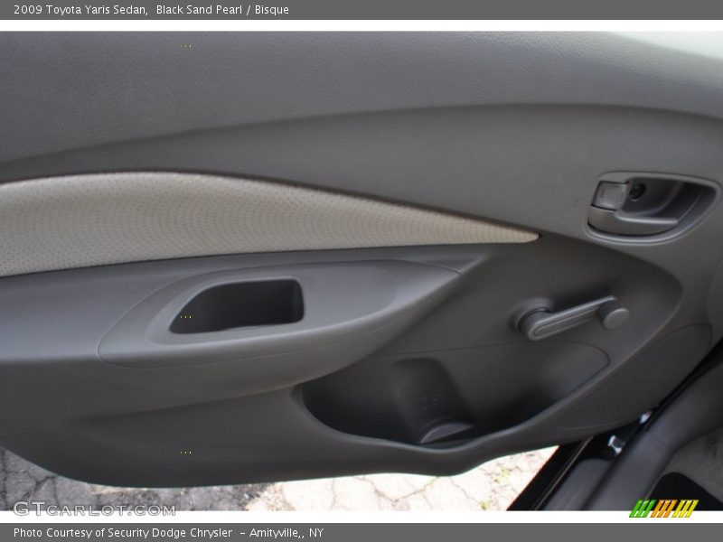 Black Sand Pearl / Bisque 2009 Toyota Yaris Sedan