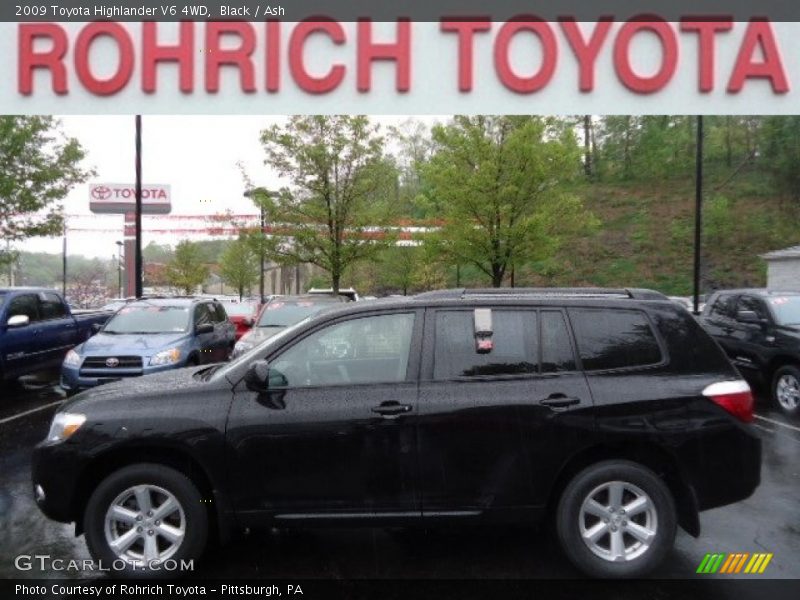 Black / Ash 2009 Toyota Highlander V6 4WD