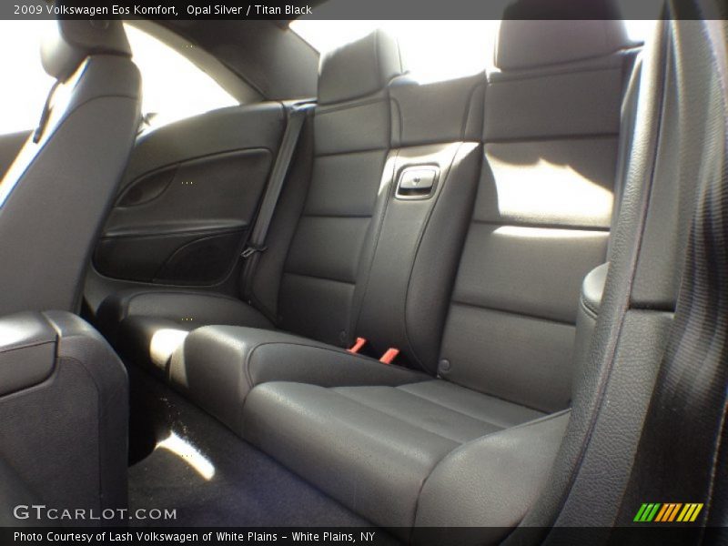 Opal Silver / Titan Black 2009 Volkswagen Eos Komfort