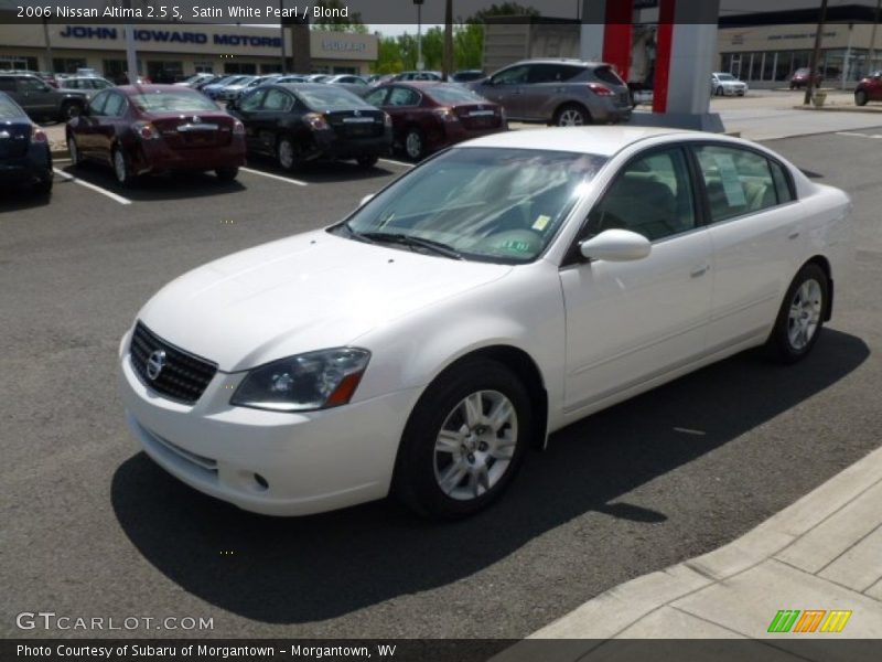 Satin White Pearl / Blond 2006 Nissan Altima 2.5 S
