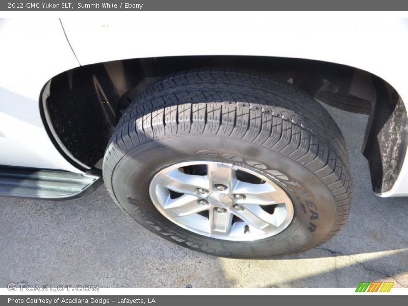 Summit White / Ebony 2012 GMC Yukon SLT