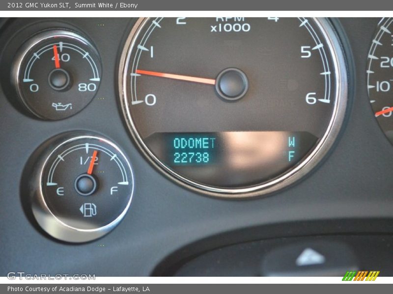 Summit White / Ebony 2012 GMC Yukon SLT