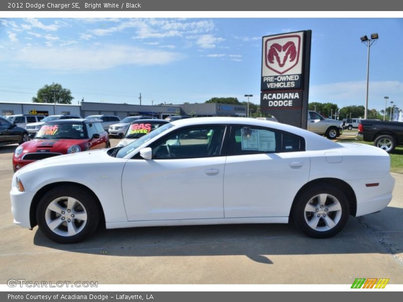 Bright White / Black 2012 Dodge Charger SE