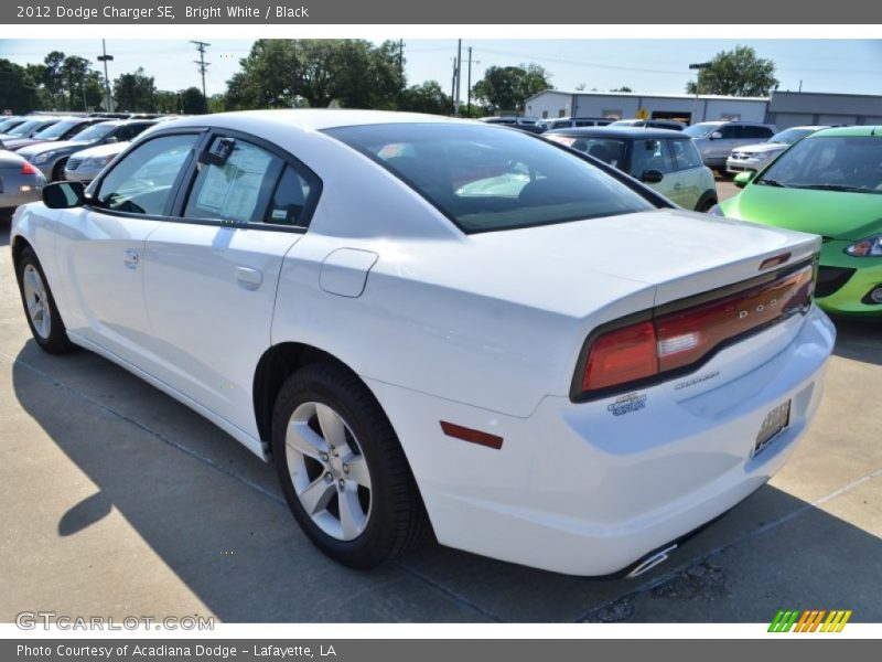 Bright White / Black 2012 Dodge Charger SE