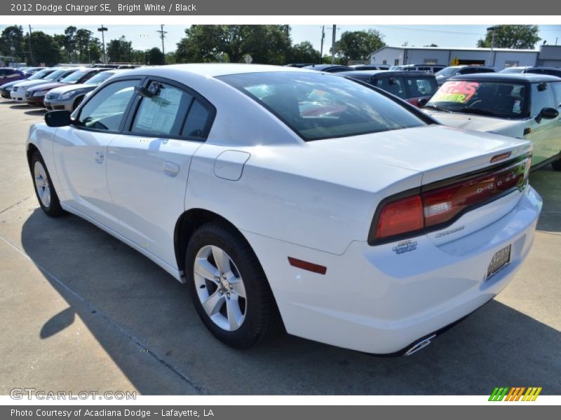 Bright White / Black 2012 Dodge Charger SE