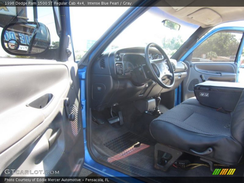 Intense Blue Pearl / Gray 1998 Dodge Ram 1500 ST Regular Cab 4x4
