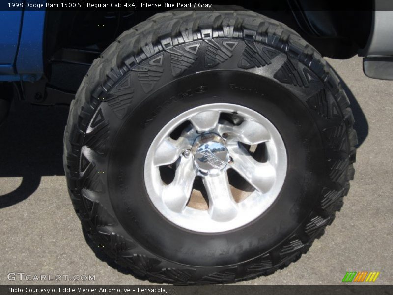 Custom Wheels of 1998 Ram 1500 ST Regular Cab 4x4
