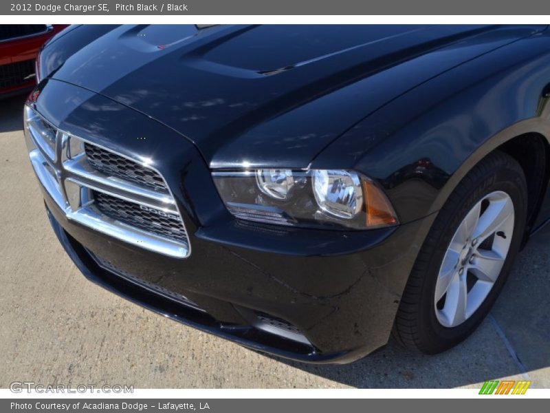 Pitch Black / Black 2012 Dodge Charger SE