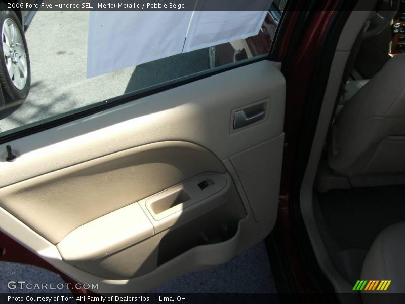 Merlot Metallic / Pebble Beige 2006 Ford Five Hundred SEL
