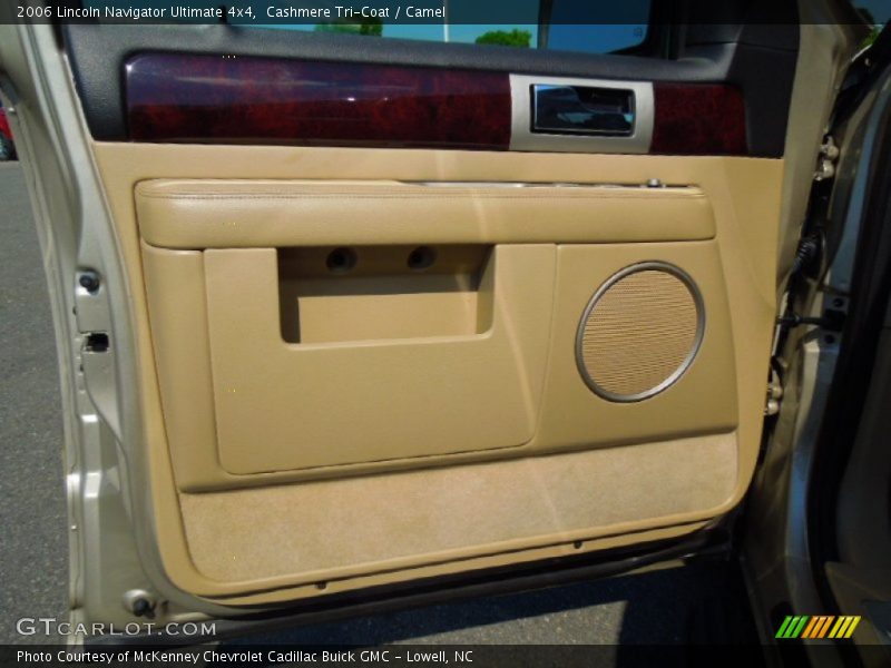 Cashmere Tri-Coat / Camel 2006 Lincoln Navigator Ultimate 4x4