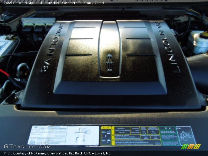 Cashmere Tri-Coat / Camel 2006 Lincoln Navigator Ultimate 4x4