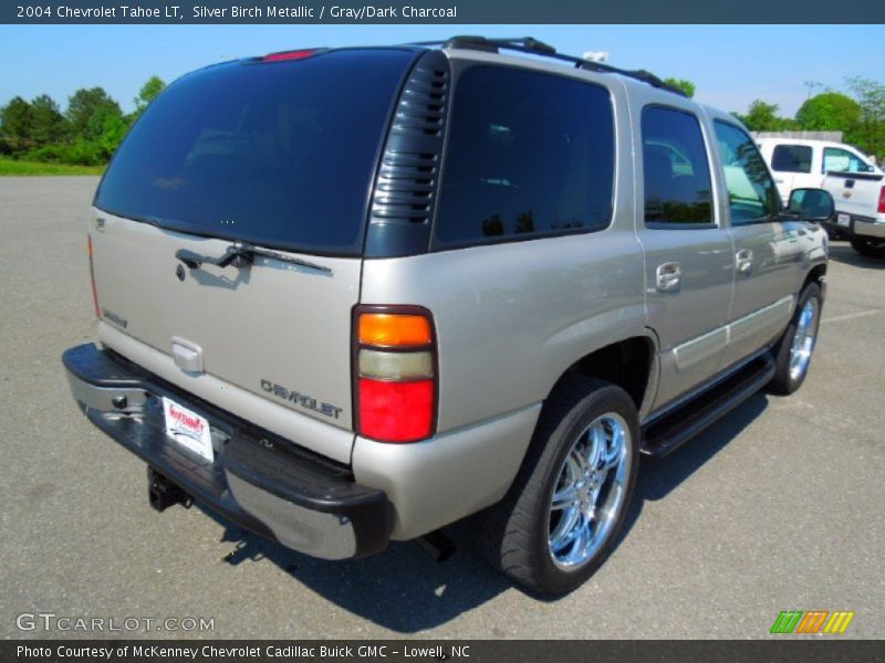 Silver Birch Metallic / Gray/Dark Charcoal 2004 Chevrolet Tahoe LT