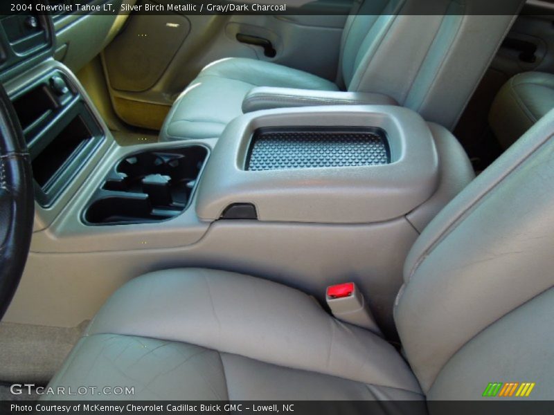 Silver Birch Metallic / Gray/Dark Charcoal 2004 Chevrolet Tahoe LT