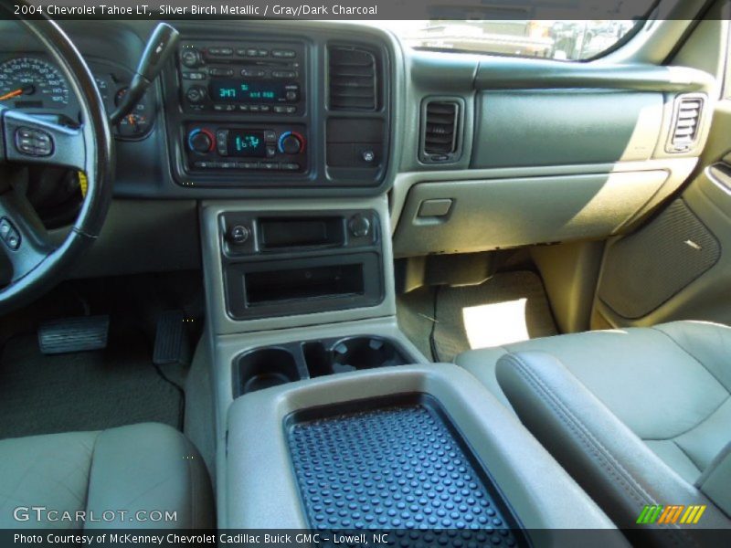 Silver Birch Metallic / Gray/Dark Charcoal 2004 Chevrolet Tahoe LT