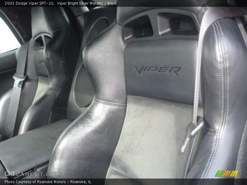 Viper Bright Silver Metallic / Black 2003 Dodge Viper SRT-10