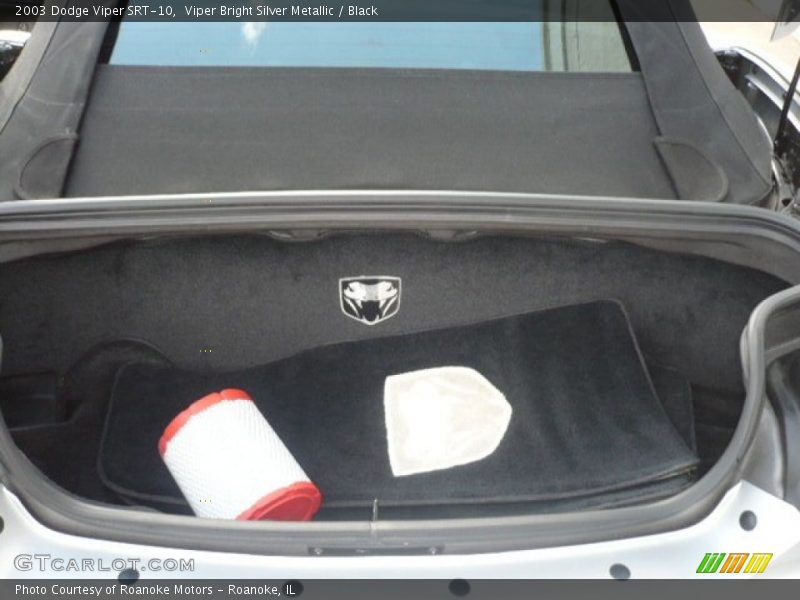 Viper Bright Silver Metallic / Black 2003 Dodge Viper SRT-10