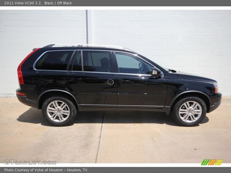 Black / Off Black 2011 Volvo XC90 3.2