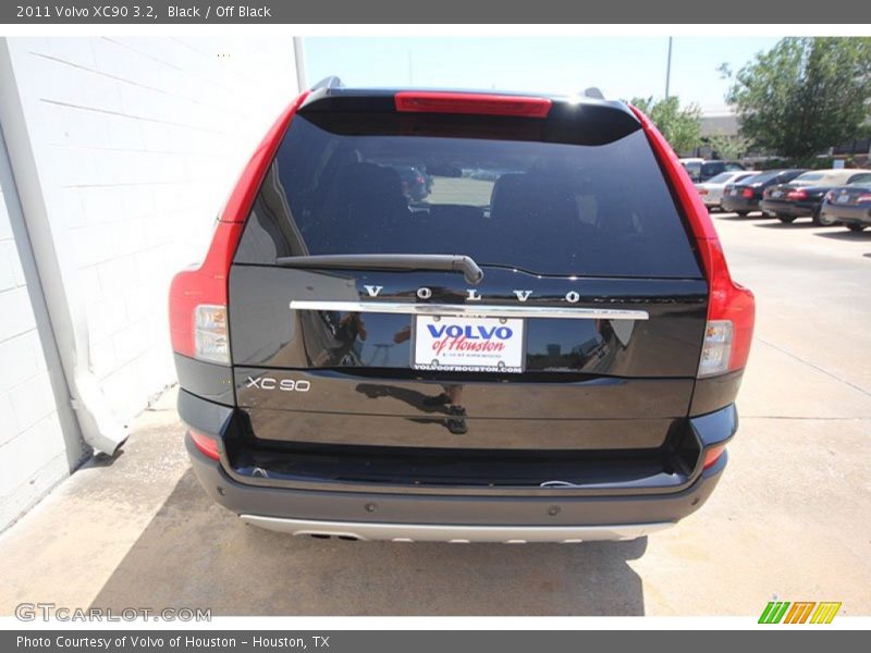 Black / Off Black 2011 Volvo XC90 3.2