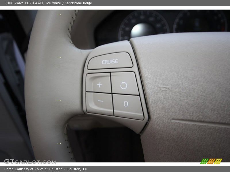 Ice White / Sandstone Beige 2008 Volvo XC70 AWD