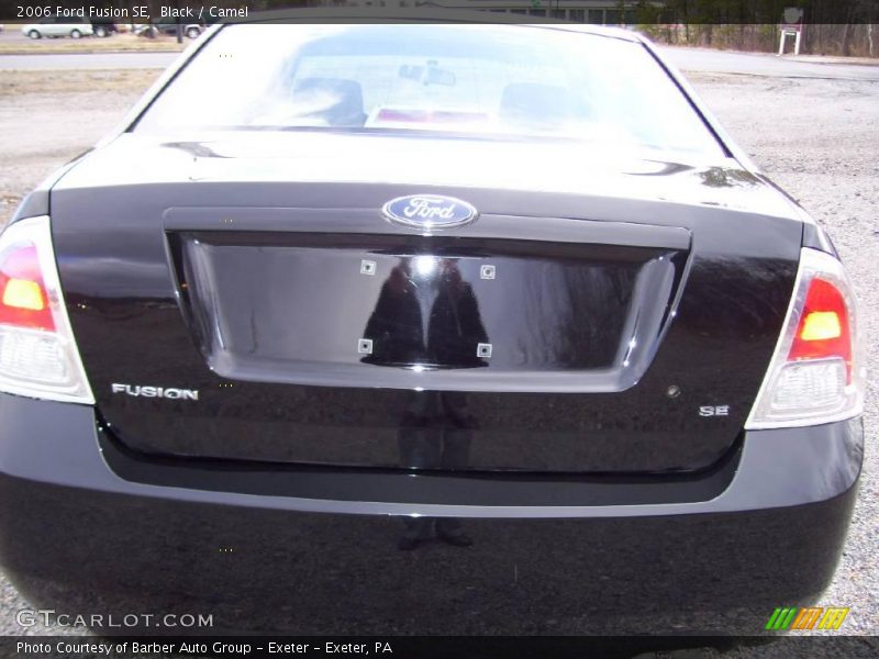 Black / Camel 2006 Ford Fusion SE