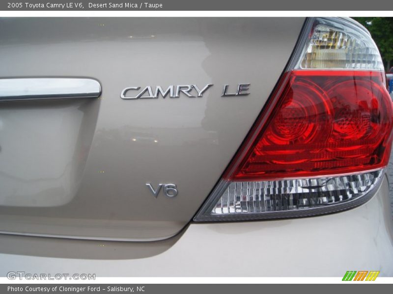 Desert Sand Mica / Taupe 2005 Toyota Camry LE V6