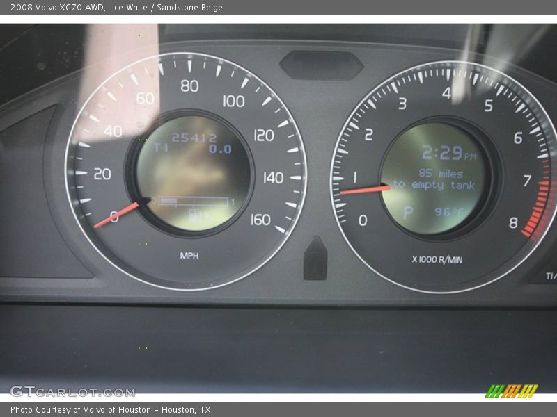 Ice White / Sandstone Beige 2008 Volvo XC70 AWD