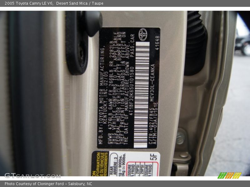 Desert Sand Mica / Taupe 2005 Toyota Camry LE V6
